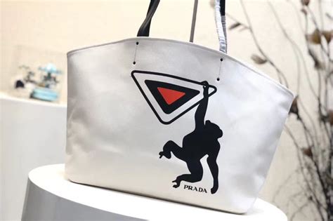 prada tote bag monkey weiss aus canvas